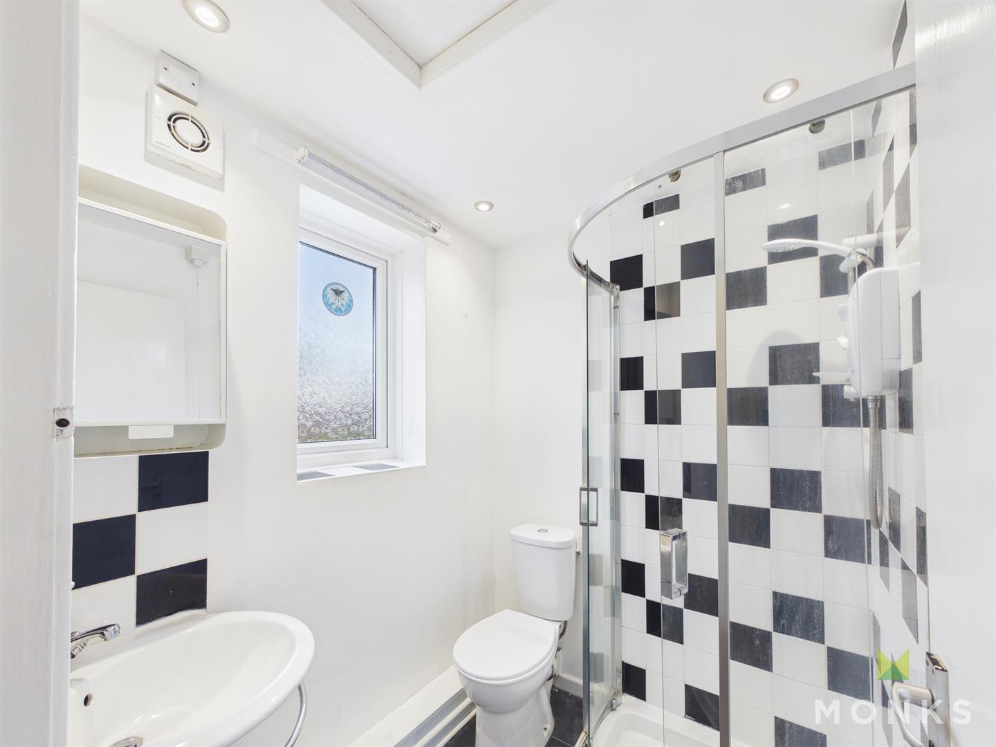 25 Butler Road, Wem, SY4 5YP SSTC